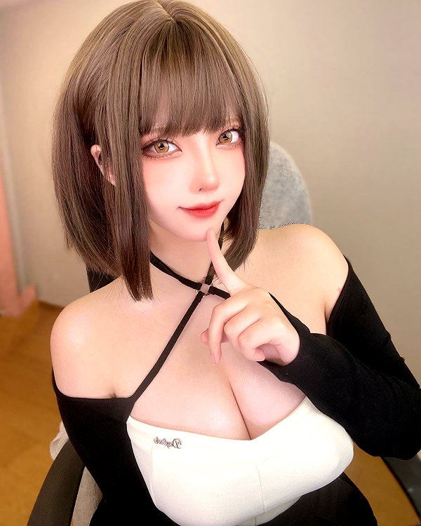 Archived image from @takomayuyi on Instagram