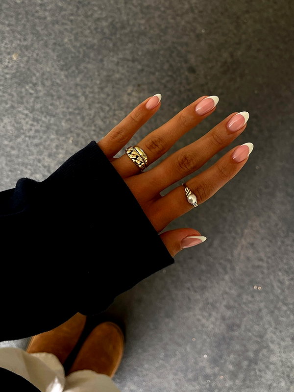 lilih instagram image archive image