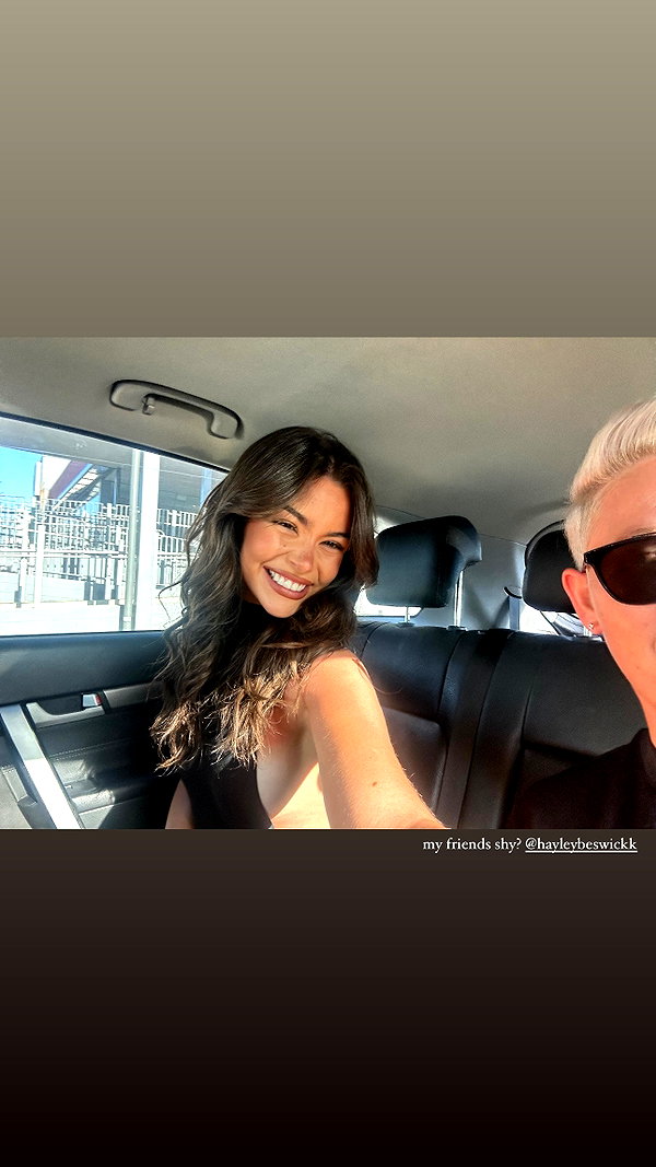 oliviaphillipps instagram image archive image