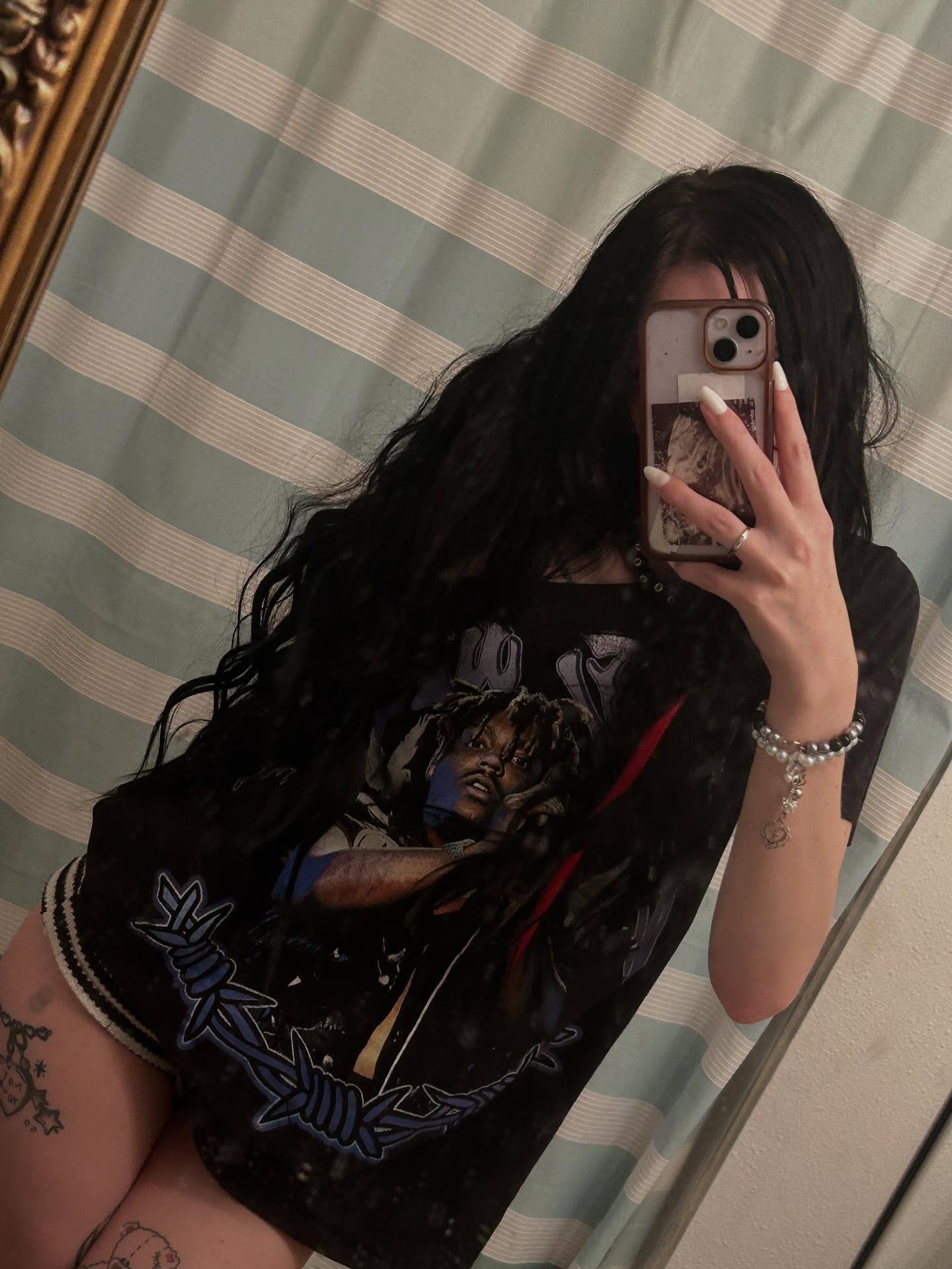 _animechika_ instagram image archive image