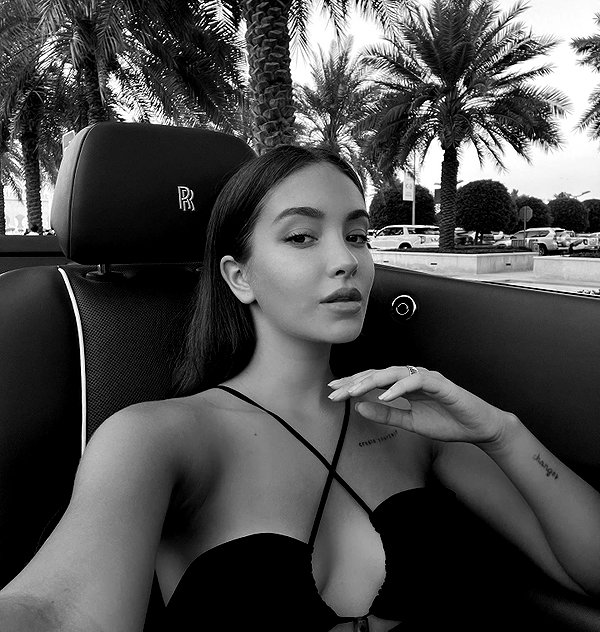 veroni22ka instagram image archive image