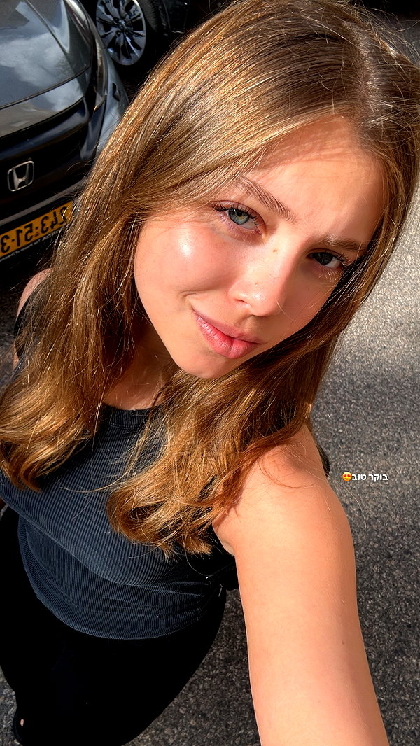 mishel_d_ instagram image archive image