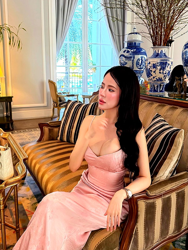 lyhythuedoxinh instagram image archive image
