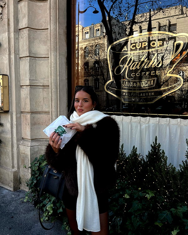 zoeliss instagram image archive image