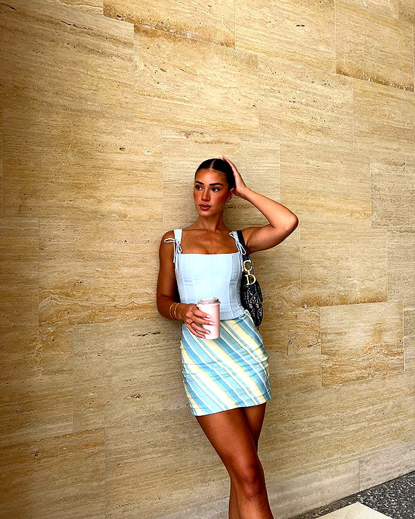 dekota_thompson instagram image archive image