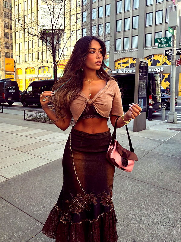 gabimfmoura instagram image archive image