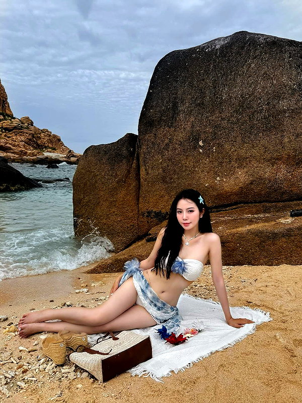 lyhythuedoxinh instagram image archive image