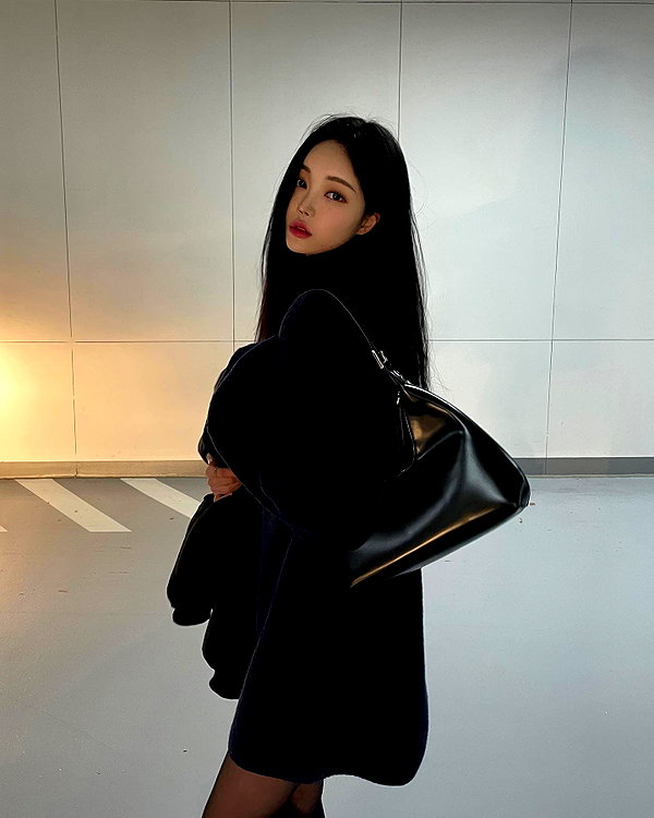 daxbin instagram image archive image