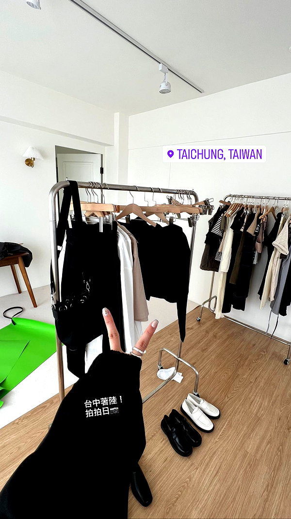 a.tinn___ instagram image archive image
