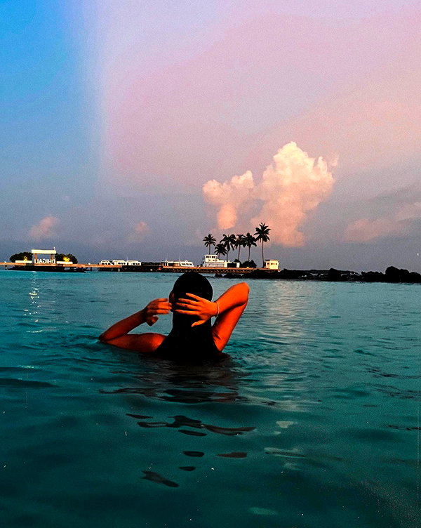 aly.revolver instagram image archive image