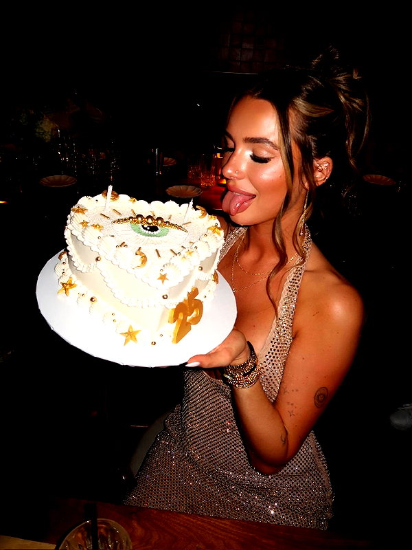taylorballarddd instagram image archive image