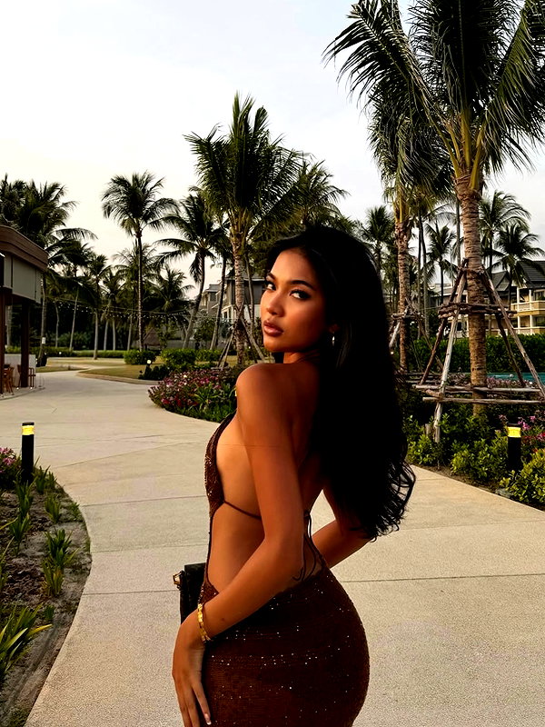 lyhythuedoxinh instagram image archive image