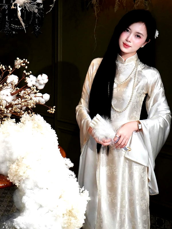 lyhythuedoxinh instagram image archive image