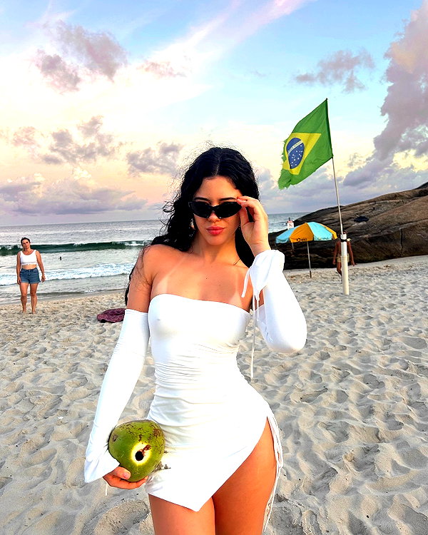 vanessa.rhd instagram image archive image