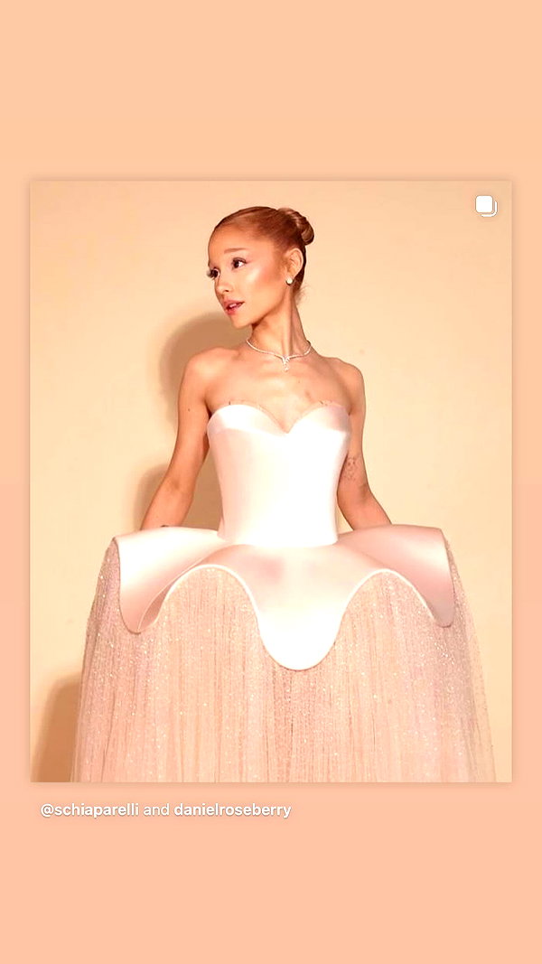 arianagrande instagram image archive image