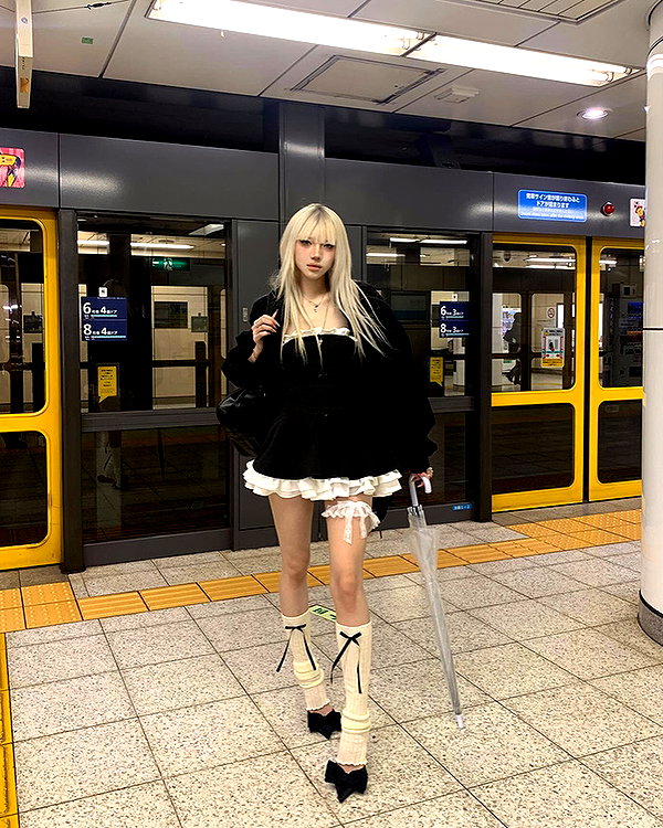 fair_mua instagram image archive image