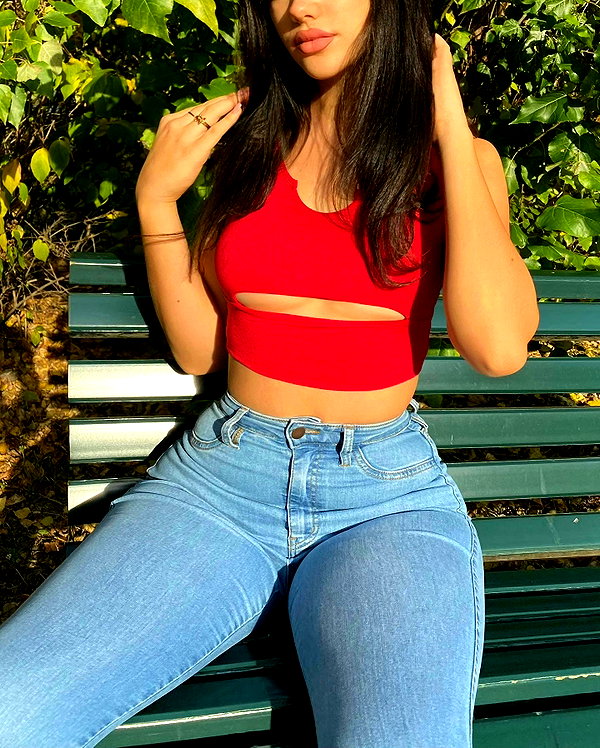 vanessa.rhd instagram image archive image