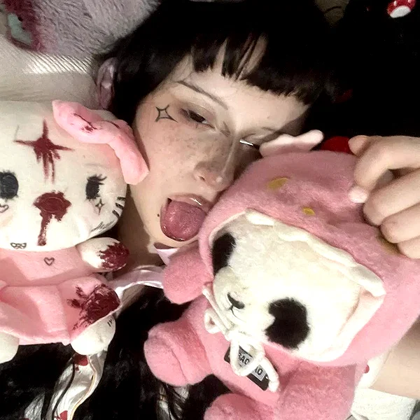 the_dark_pprincessa instagram image archive image