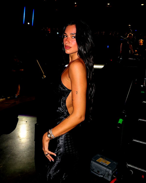 dualipa instagram image archive image
