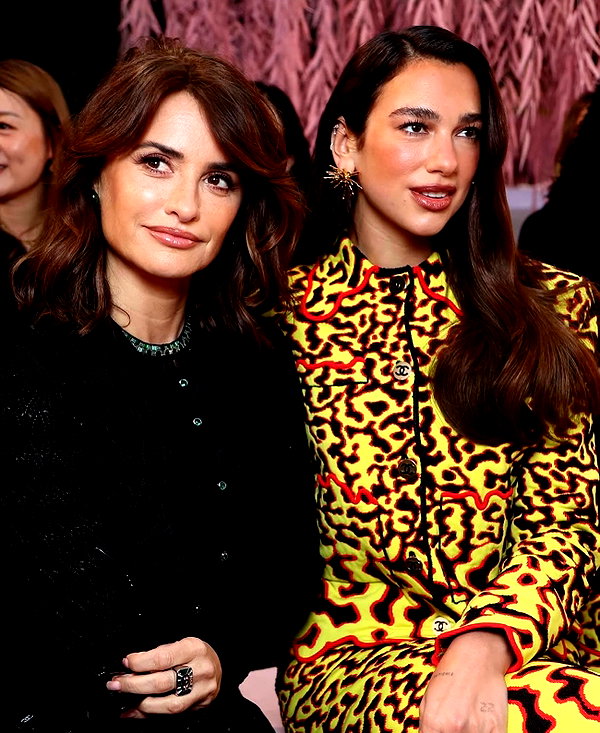 dualipa instagram image archive image