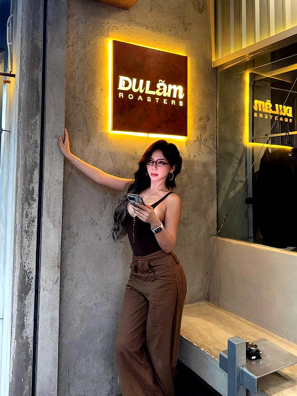 lyhythuedoxinh instagram image archive image