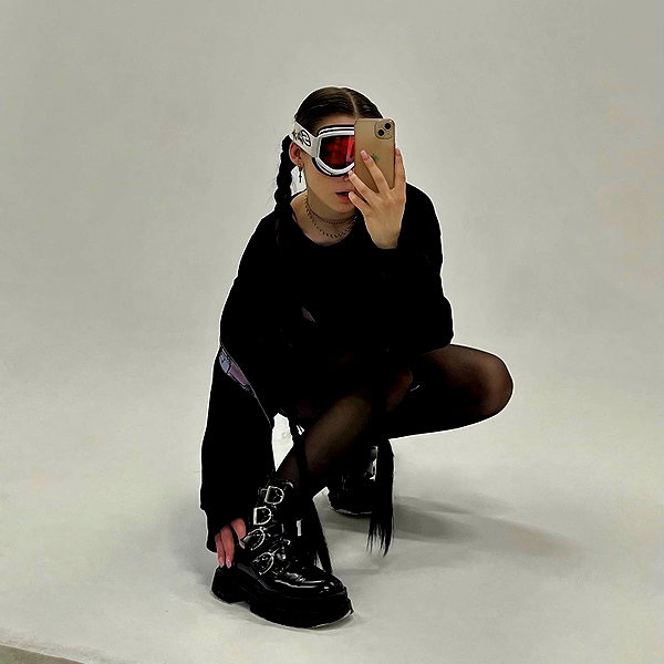 eva.mosevichhh instagram image archive image