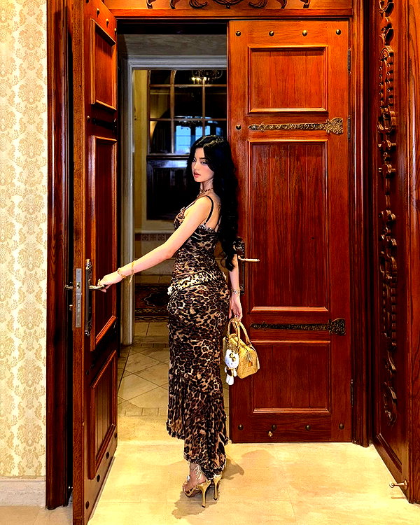 fair_mua instagram image archive image