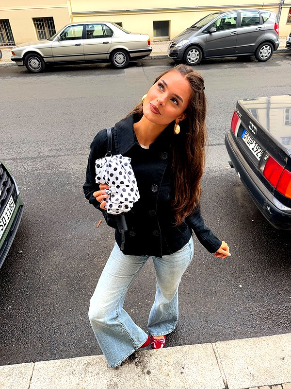 emmaaurora instagram image archive image