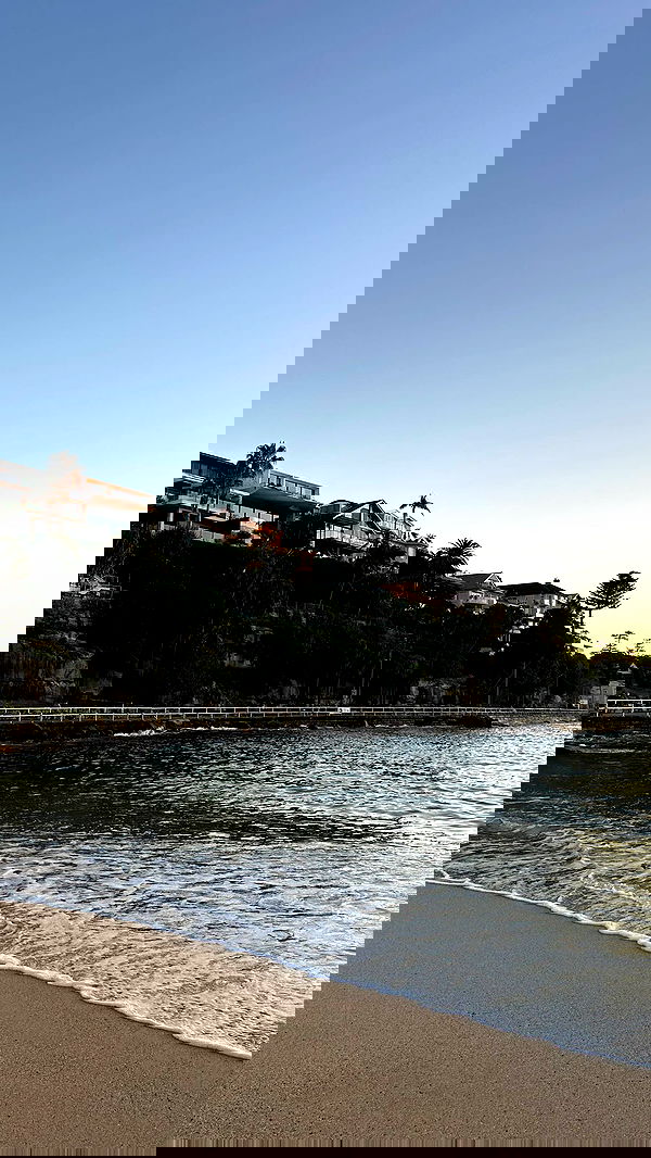 giangg._ giangg._ archive image