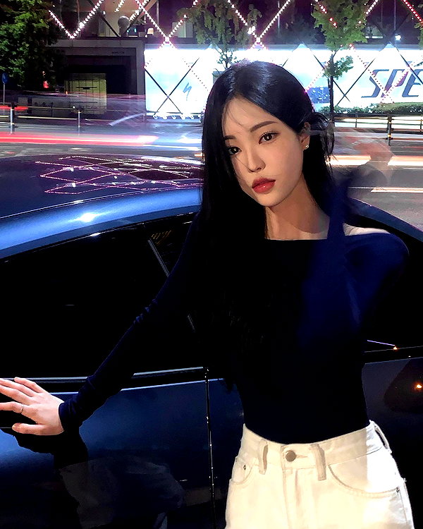 daxbin instagram image archive image
