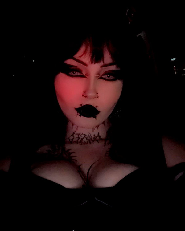 machine_mommy instagram image archive image