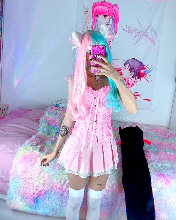 jadelaverne instagram image archive image