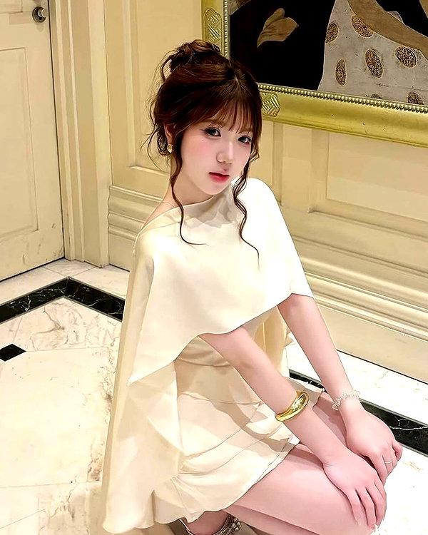 lyhythuedoxinh instagram image archive image