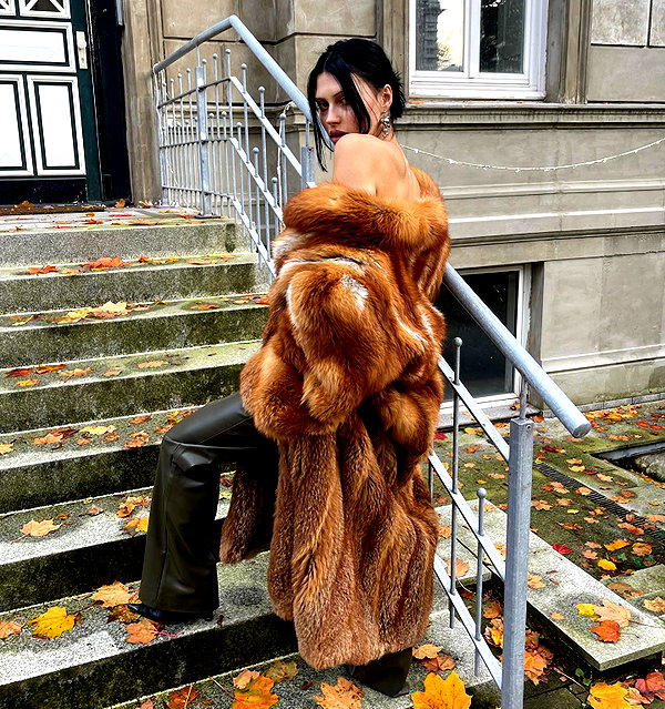 karolinaawasik instagram image archive image
