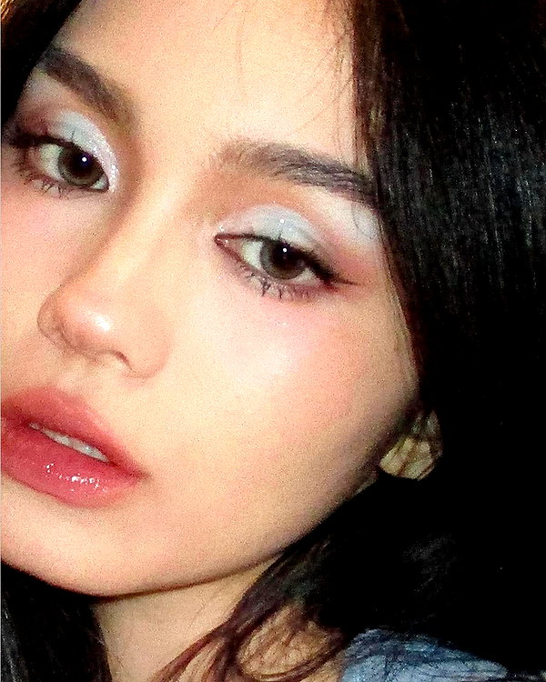 baddiesessence instagram image archive image