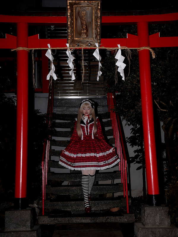 alina_thedoll instagram image archive image