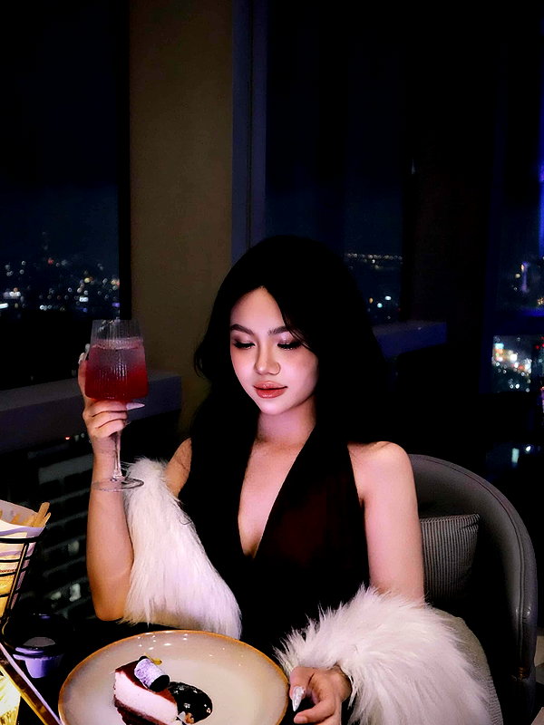 lyhythuedoxinh instagram image archive image