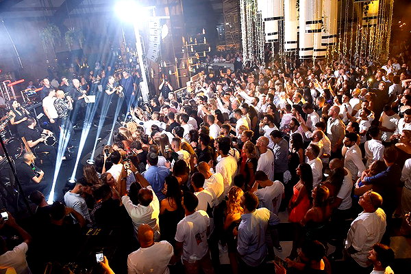 barzomer instagram image archive image