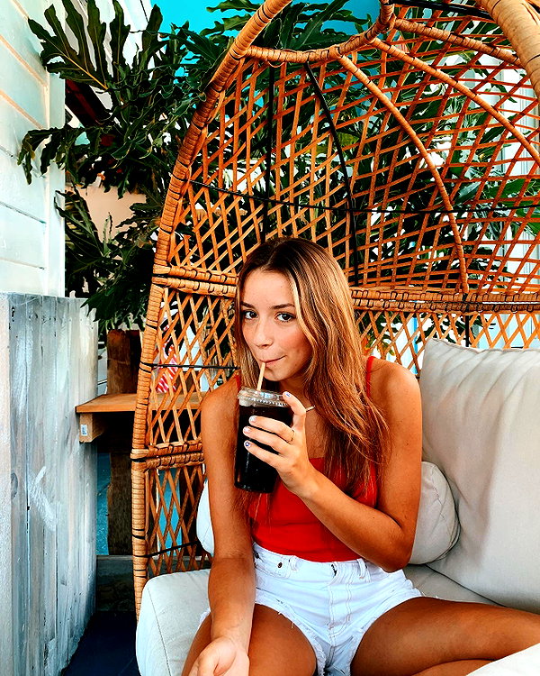 sadieemckennaa instagram image archive image