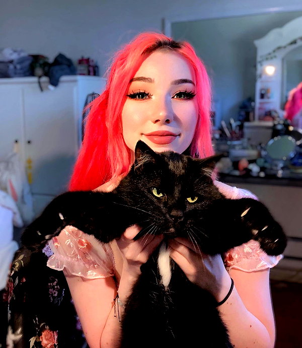 danielle.mercedie instagram image archive image