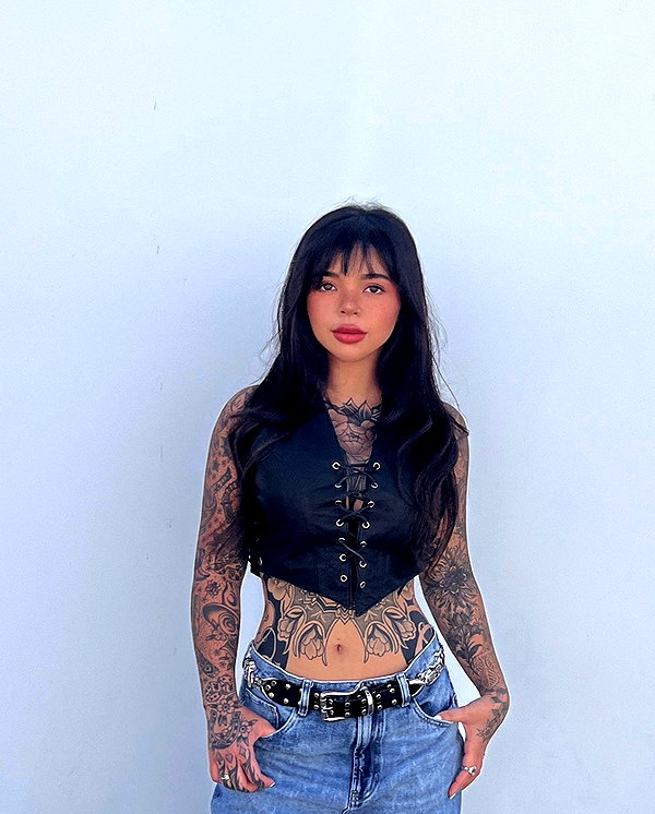 sabrvna instagram image archive image