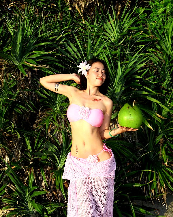 lyhythuedoxinh instagram image archive image
