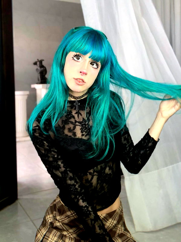 jadelaverne instagram image archive image