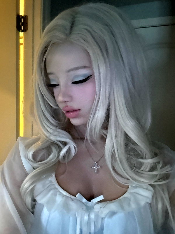Archived image from @irisinna on Instagram