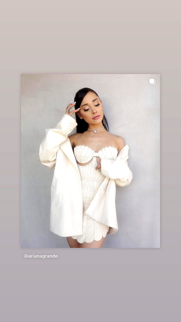 arianagrande instagram image archive image