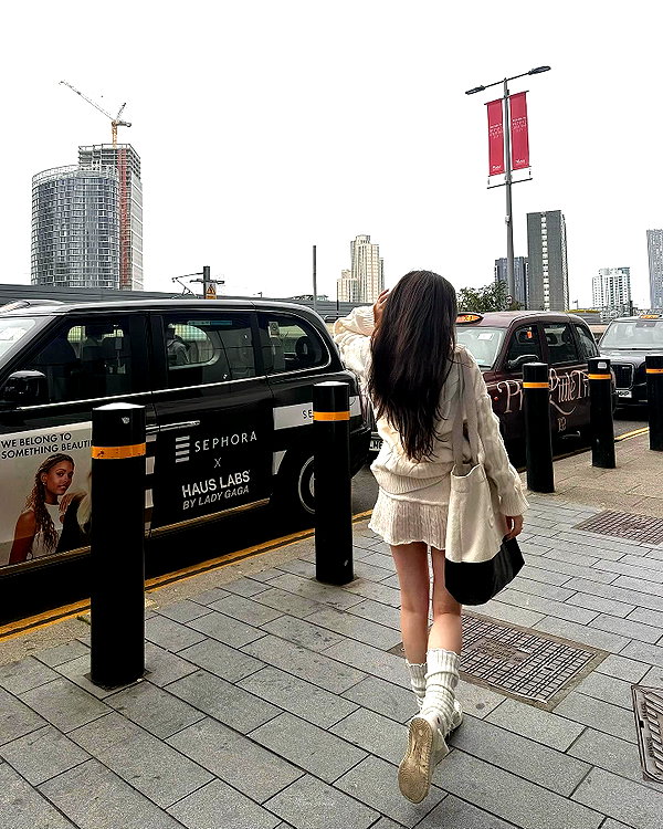 joycee.e instagram image archive image