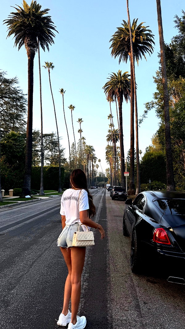 yuli.cohenn instagram image archive image