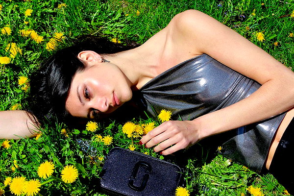 reneeebeller instagram image archive image