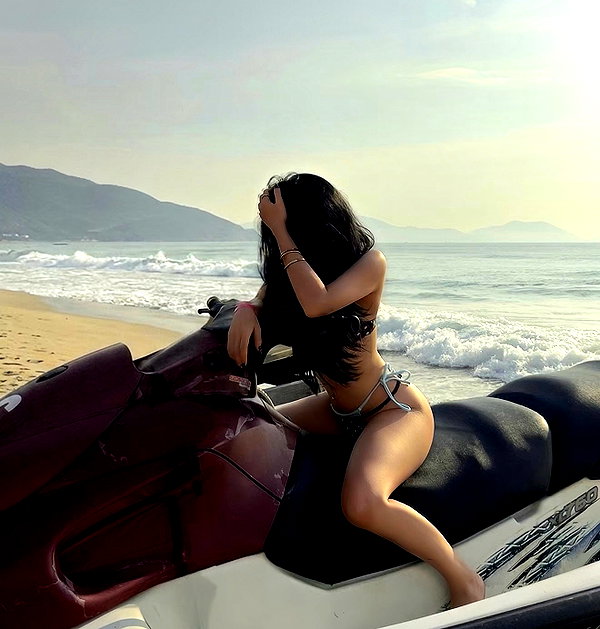 lyhythuedoxinh instagram image archive image