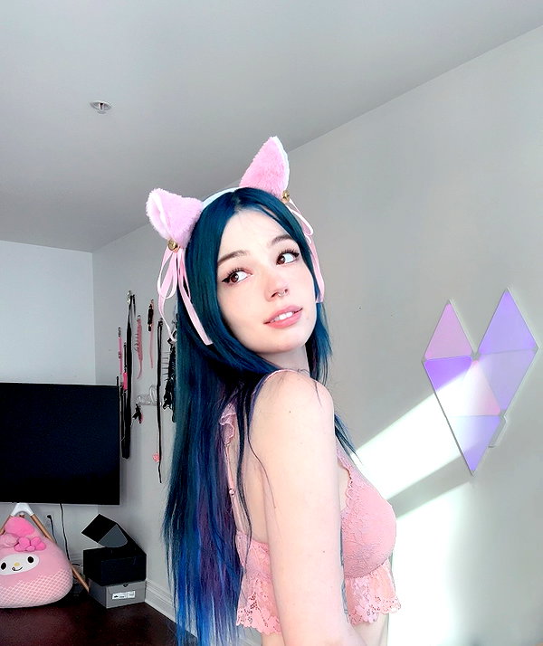 mewisa instagram image archive image